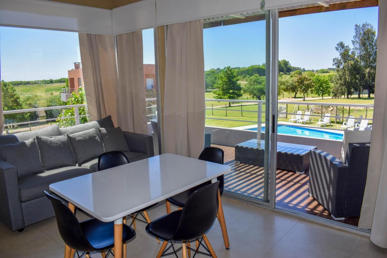 Lomas Del Real Apartahotel 3*