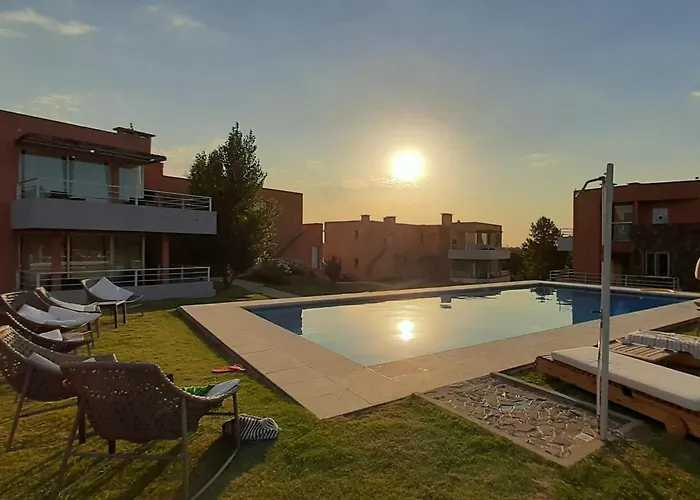 Lomas Del Real Aparthotel